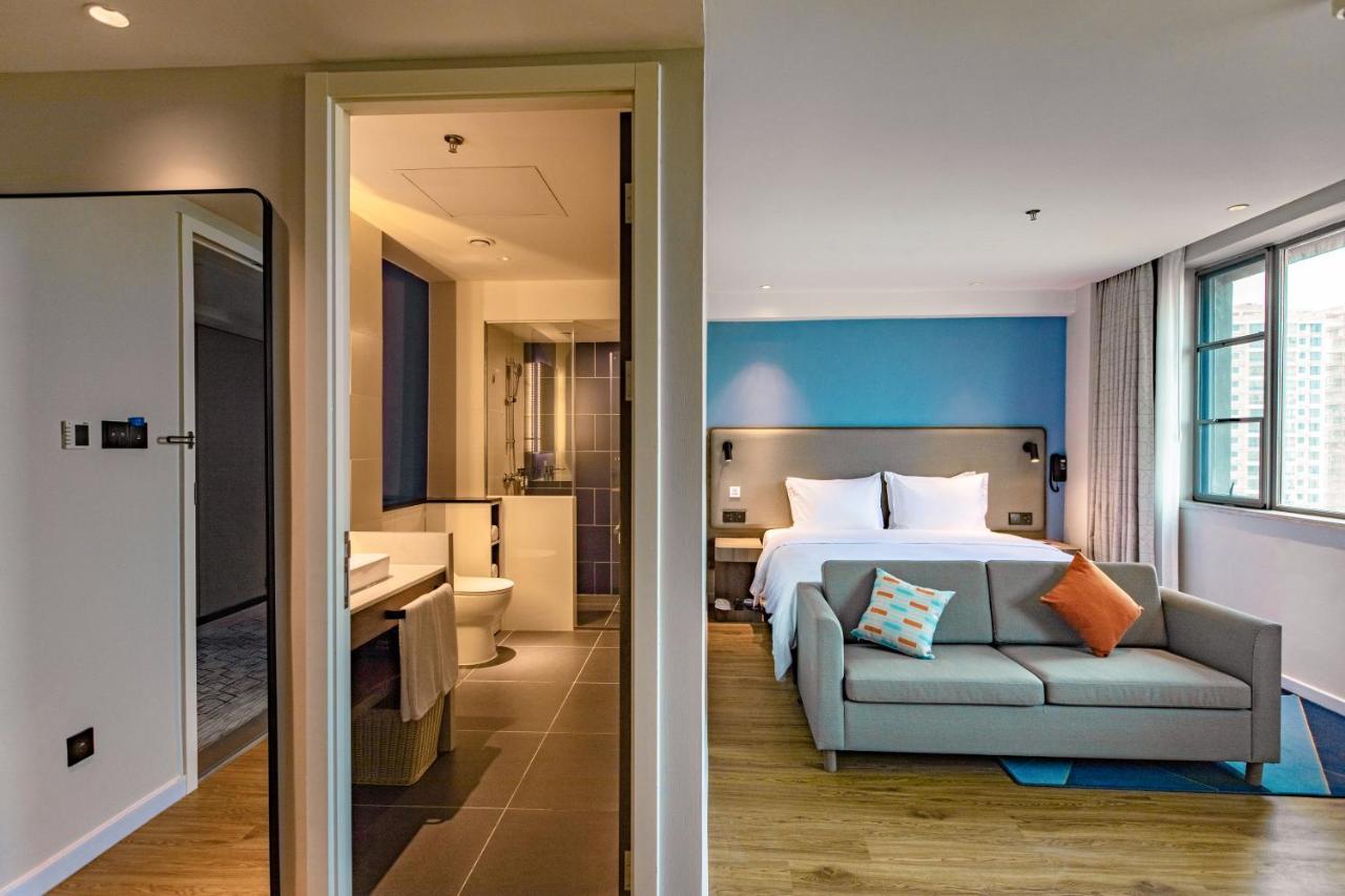 Holiday Inn Express Shantou City Center By Ihg Exterior photo
